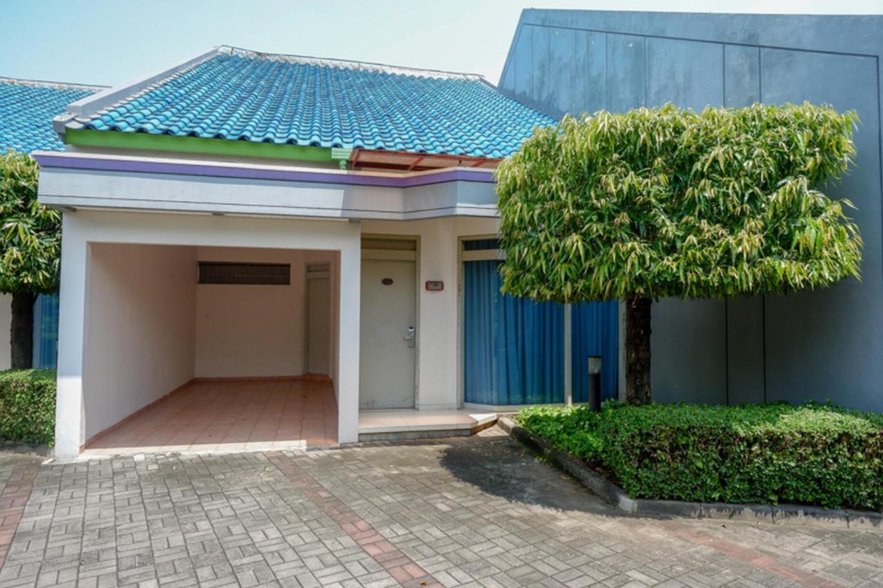 Hotel New Puri Garden Bandara Semarang Luaran gambar