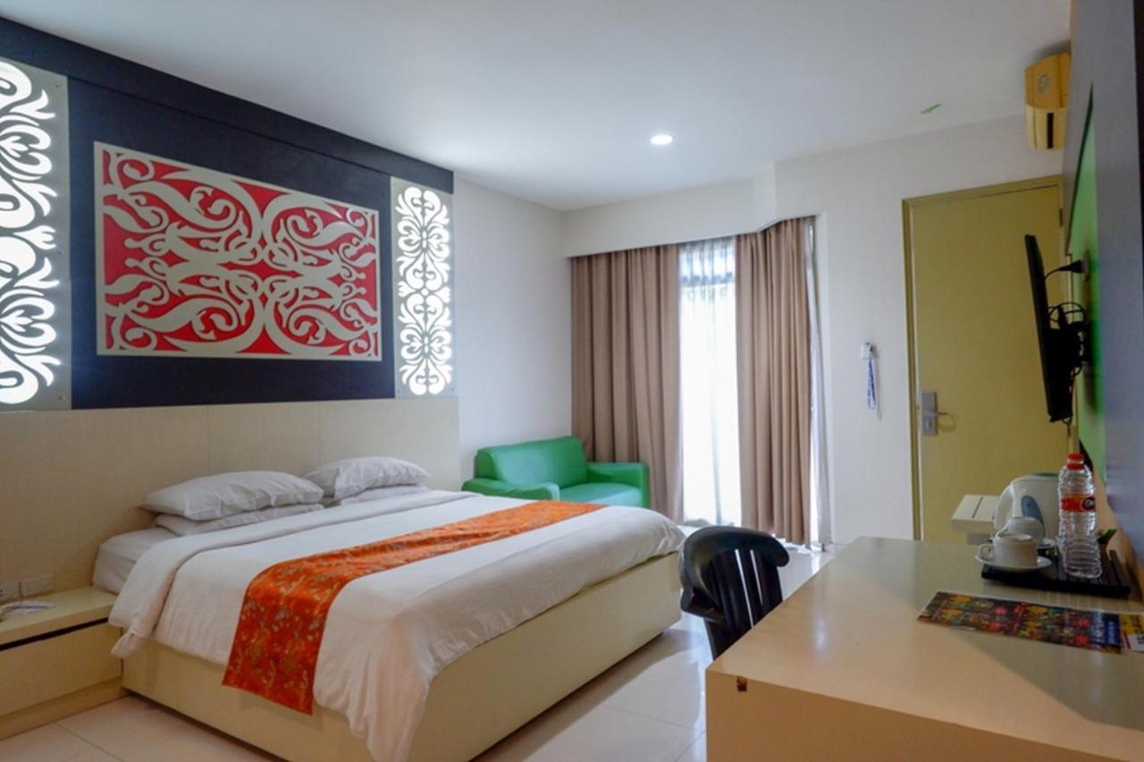 Hotel New Puri Garden Bandara Semarang Luaran gambar