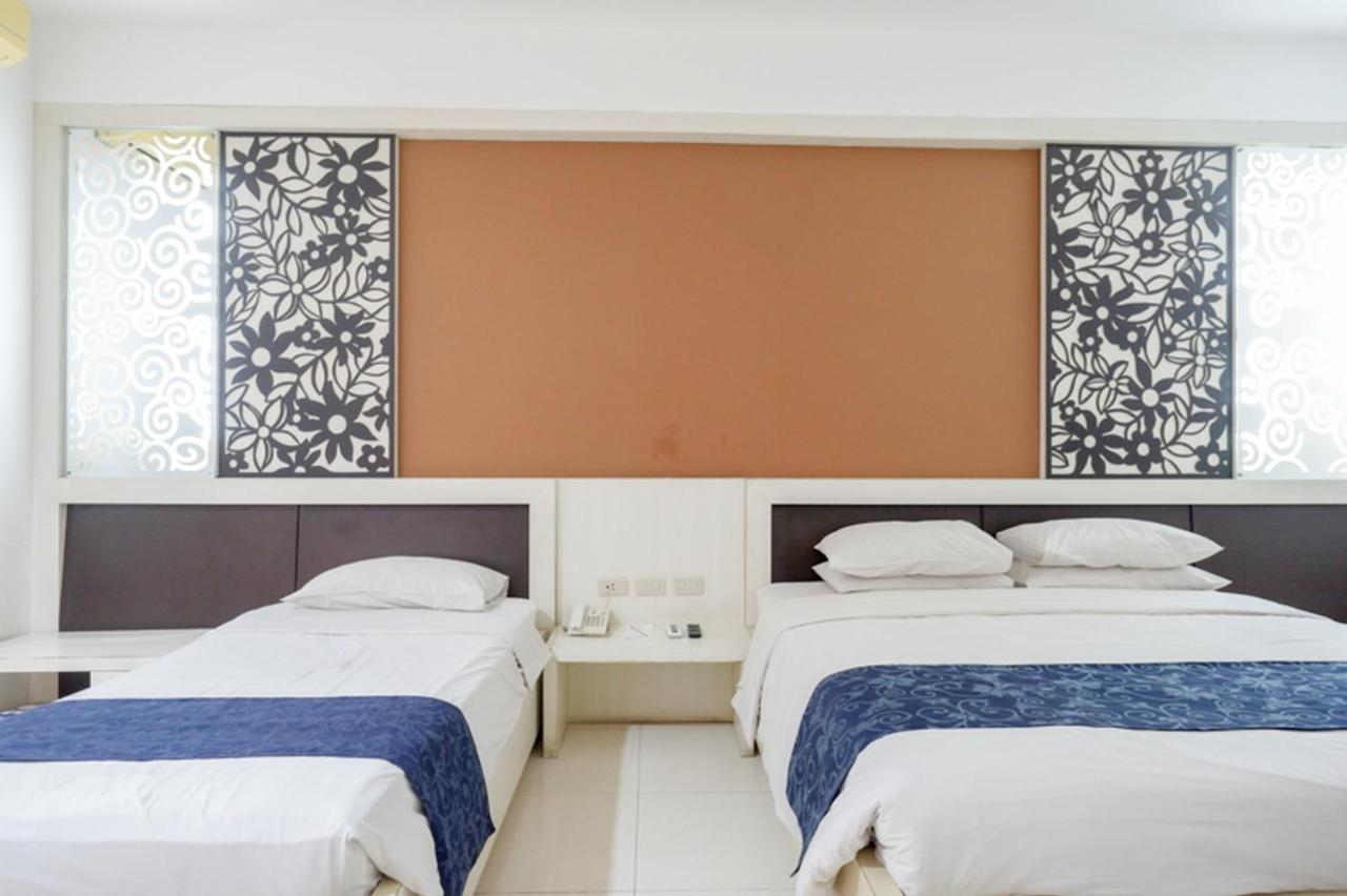 Hotel New Puri Garden Bandara Semarang Luaran gambar